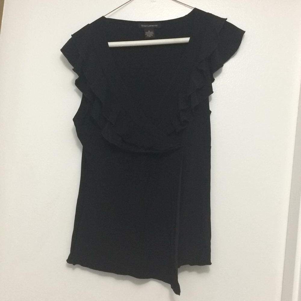 Susan Lawrence top